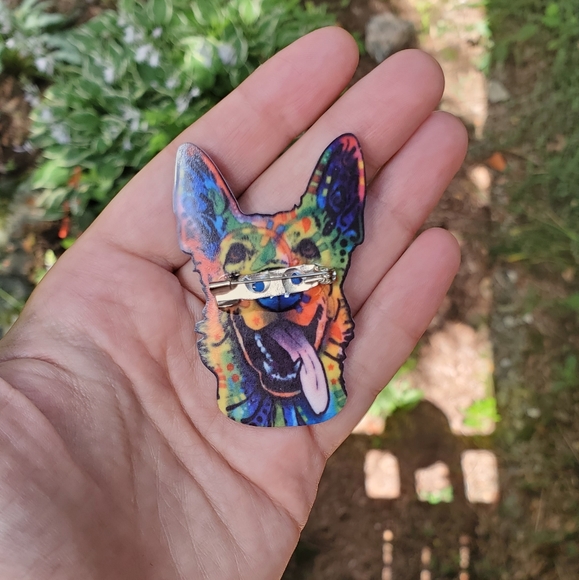 NWOT German Shepherd Dog Rainbow Pin - Picture 3 of 5